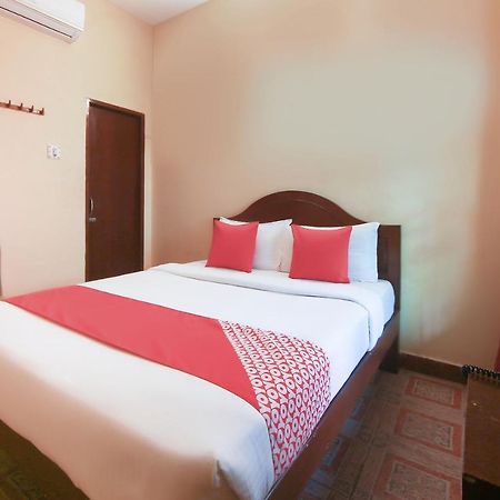 Oyo 23098 Ushama Heritage Guest House 蓬蒂切里 外观 照片