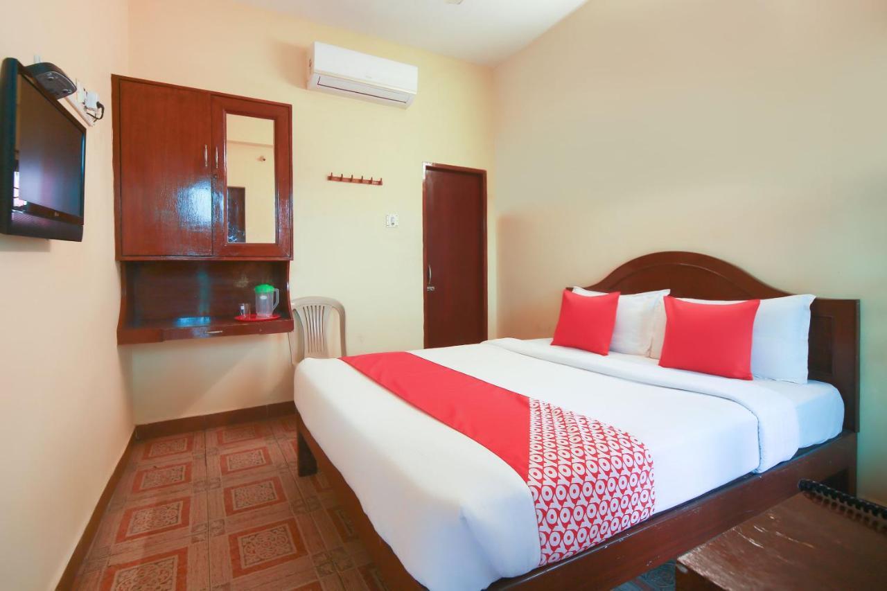 Oyo 23098 Ushama Heritage Guest House 蓬蒂切里 外观 照片