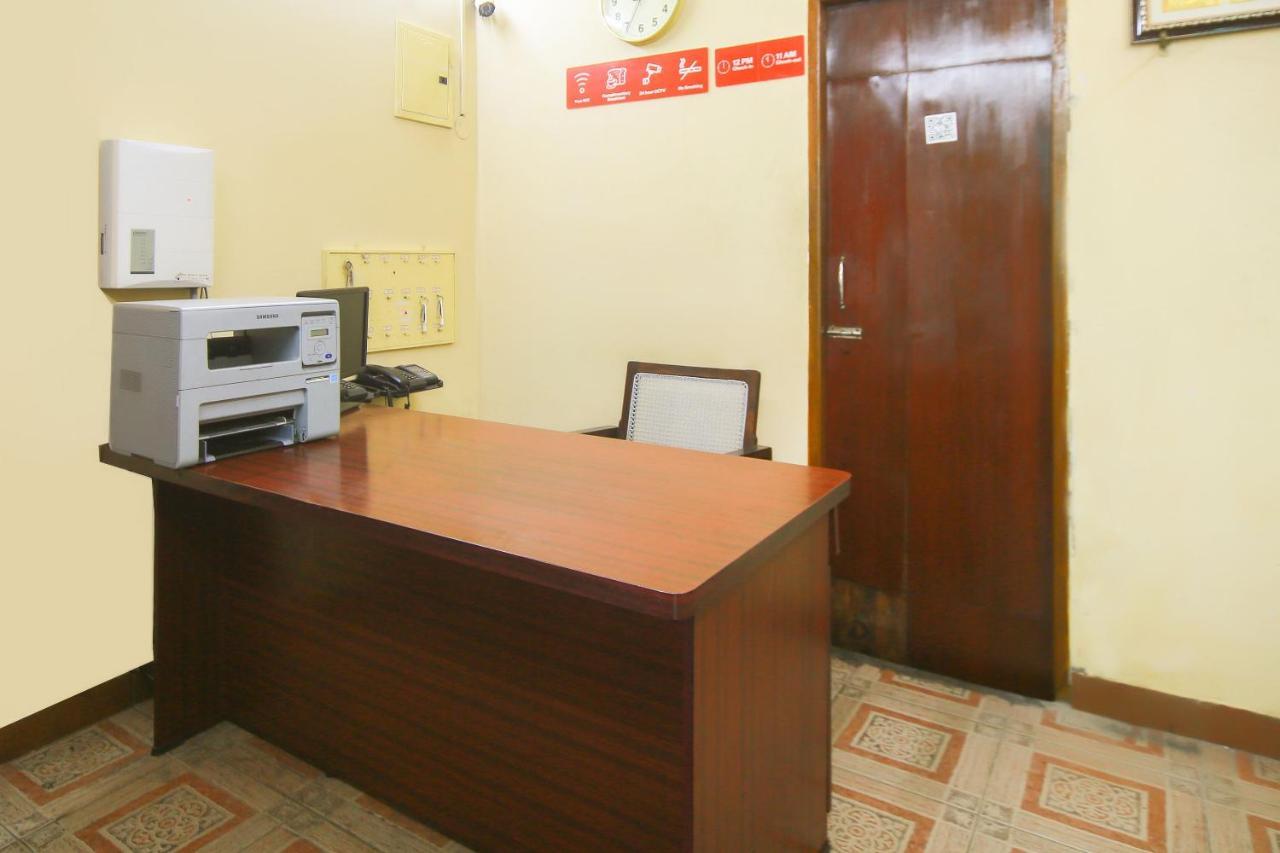 Oyo 23098 Ushama Heritage Guest House 蓬蒂切里 外观 照片